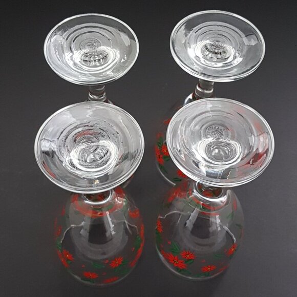 Poinsettia Wine Glass Goblet Set 7oz Festive 4pc Christmas Cocktail Glasses - Picture 10 of 10